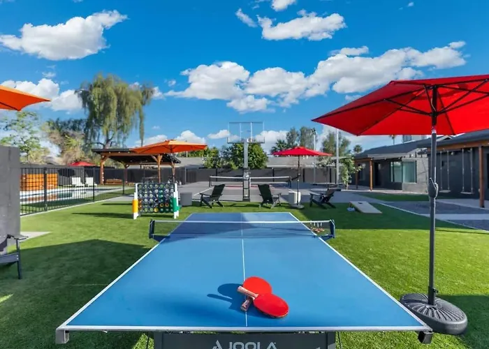 Massive Complex Pickleball Pool Heated Pool Holiday home Phoenix