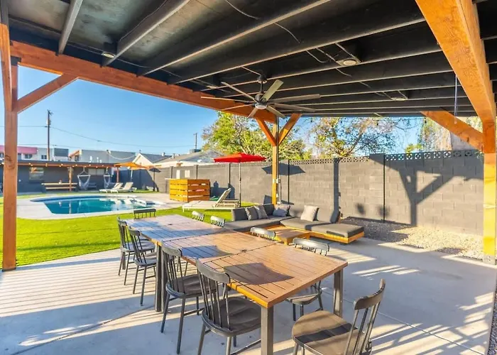 Holiday home Massive Complex Pickleball Pool Heated Pool Phoenix
