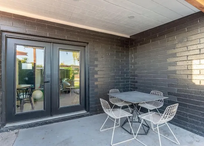 Massive Complex Pickleball Pool Heated Pool Holiday home Phoenix
