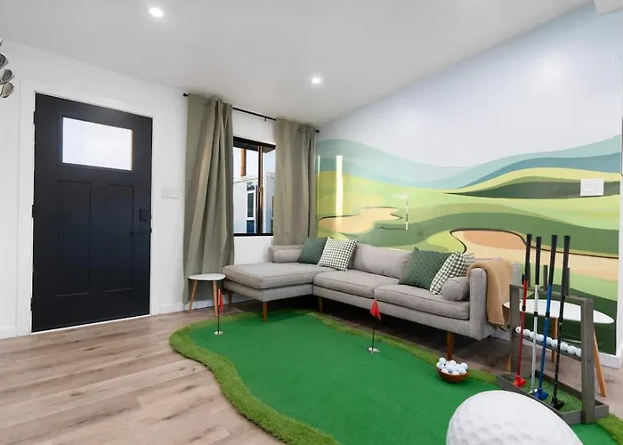 Massive Complex Pickleball Pool Heated Pool Holiday home Phoenix