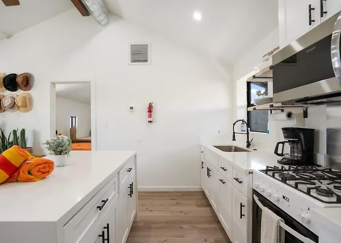 Holiday home Massive Complex Pickleball Pool Heated Pool Phoenix