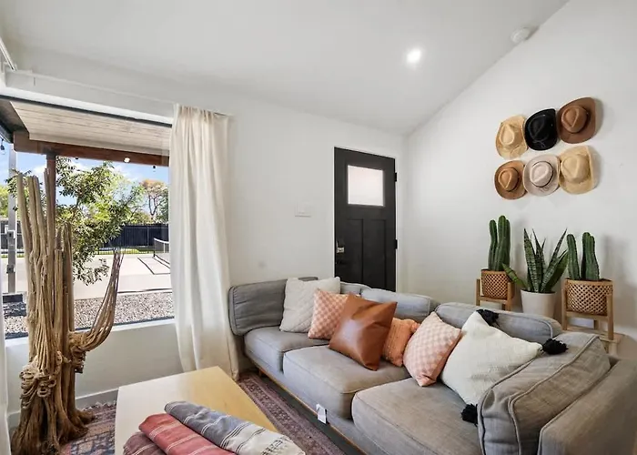Holiday home Massive Complex Pickleball Pool Heated Pool Phoenix